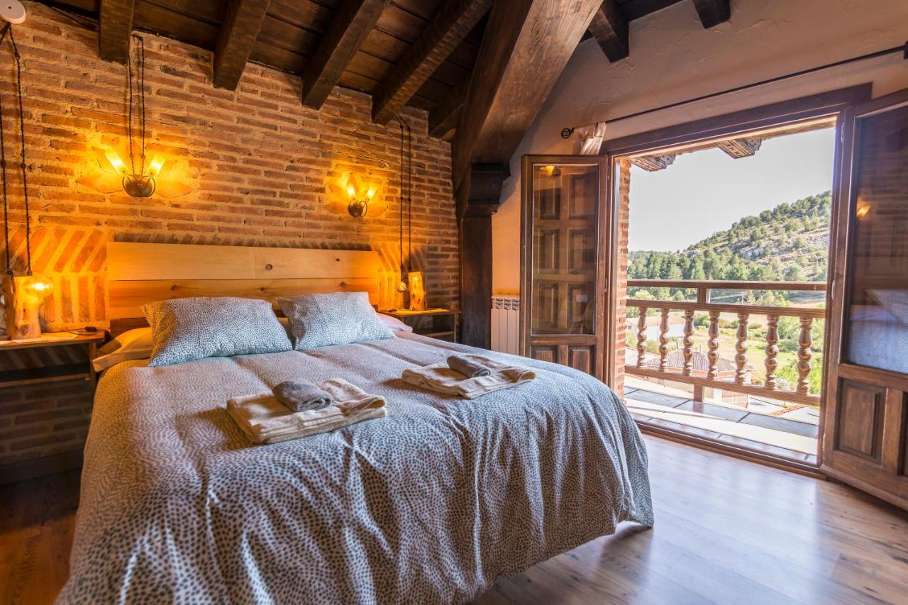 El Nido Del Mirlo Villa Casarejos Eksteriør billede